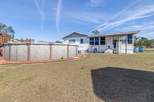 628 E LAUREL AVENUE, Eagle Lake, FL 33839