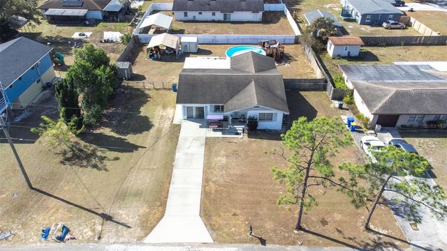 628 E LAUREL AVENUE, Eagle Lake, FL 33839