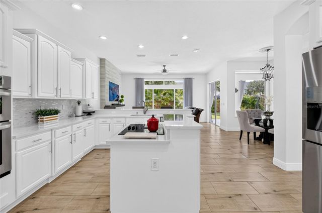 16431 BRISTOL LAKE CIRCLE, Orlando, FL 32828
