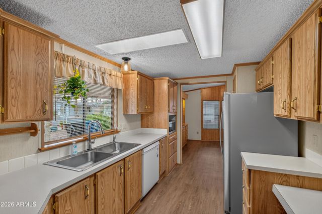 6209 E MCKELLIPS Road 31, Mesa, AZ 85215