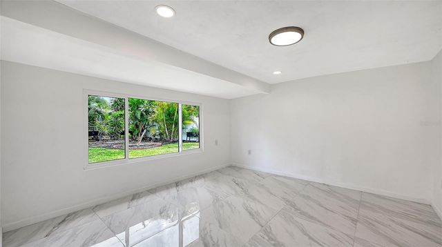 6711 S LOCKWOOD RIDGE ROAD, Sarasota, FL 34231
