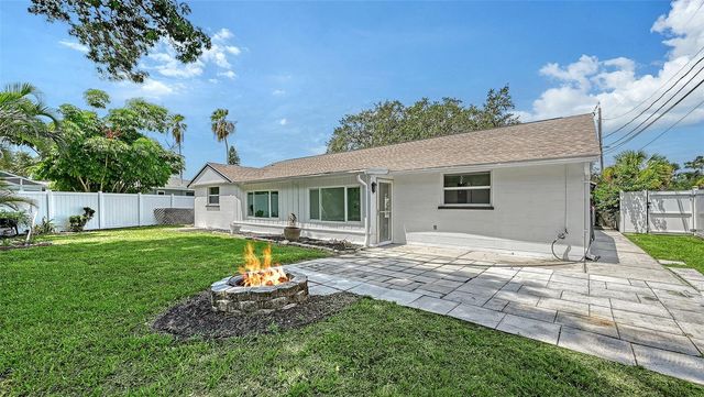 6711 S LOCKWOOD RIDGE ROAD, Sarasota, FL 34231