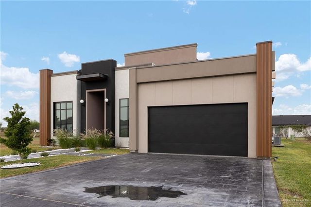 1402 Tierra Encantada, Weslaco, TX 78596