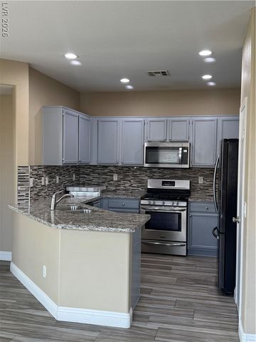 5615 Doe Springs Place, North Las Vegas, NV 89031