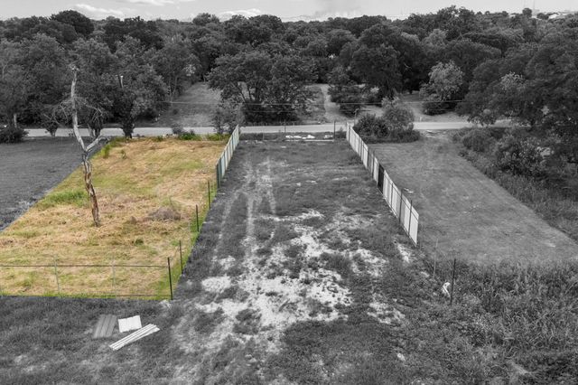 2411 Tally Ho Lane, Dallas, TX 75212