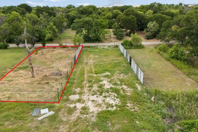 2411 Tally Ho Lane, Dallas, TX 75212