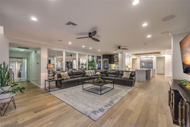 2228 Chatsworth Court, Henderson, NV 89074