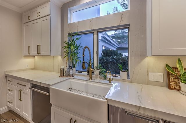 2228 Chatsworth Court, Henderson, NV 89074