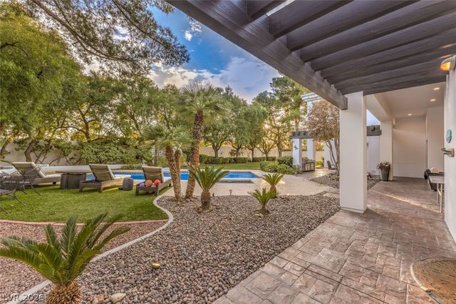 2228 Chatsworth Court, Henderson, NV 89074