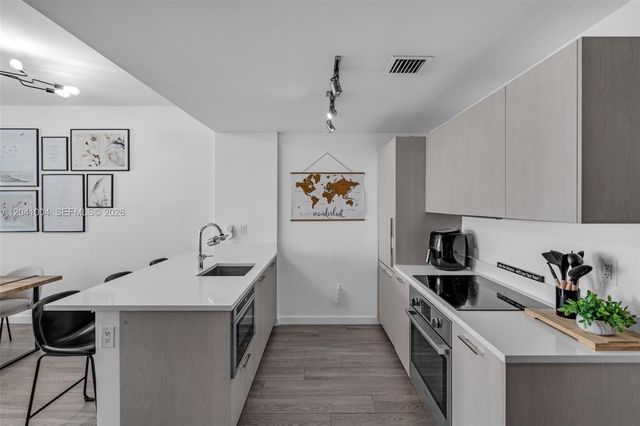 501 NE 31st Street 3704, Miami, FL 33137