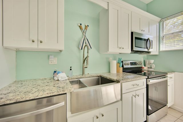 10 3rd St, St Augustine, FL 32080