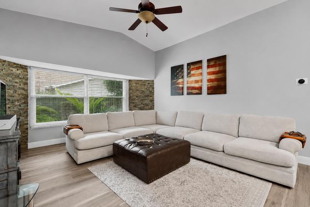 1570 Farmington Avenue, Wellington, FL 33414