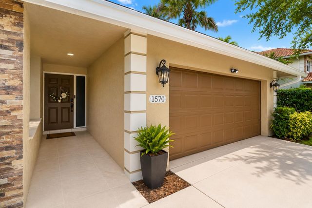 1570 Farmington Avenue, Wellington, FL 33414