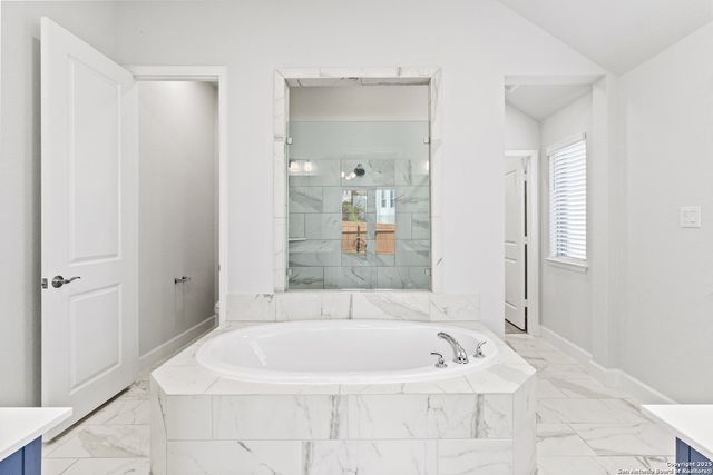 12335 Fort Duncan, San Antonio, TX 78245