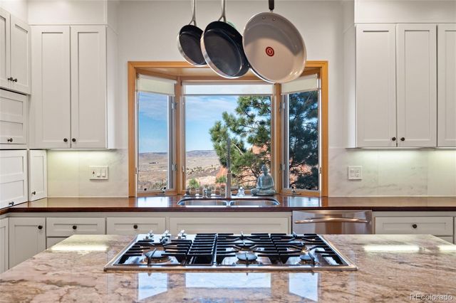 10572 Harebell Run, Littleton, CO 80125