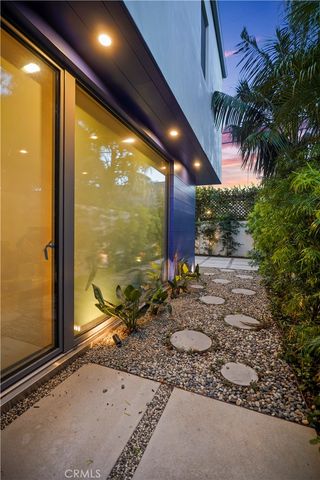 12527 Wagner Street, Mar Vista, CA 90066