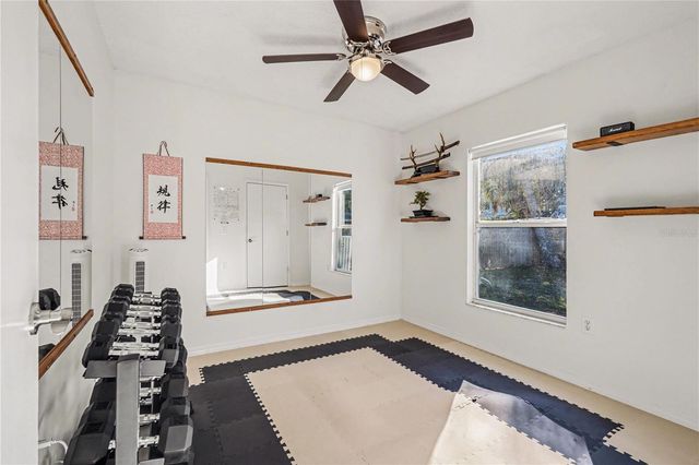 4440 W PINTOR PLACE, Tampa, FL 33616