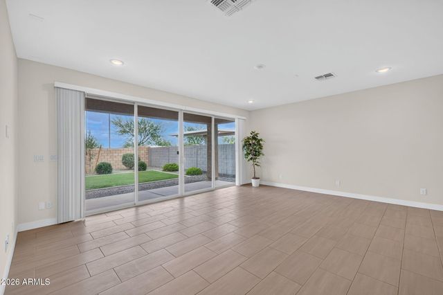 9662 E RAINBOW Avenue, Mesa, AZ 85212