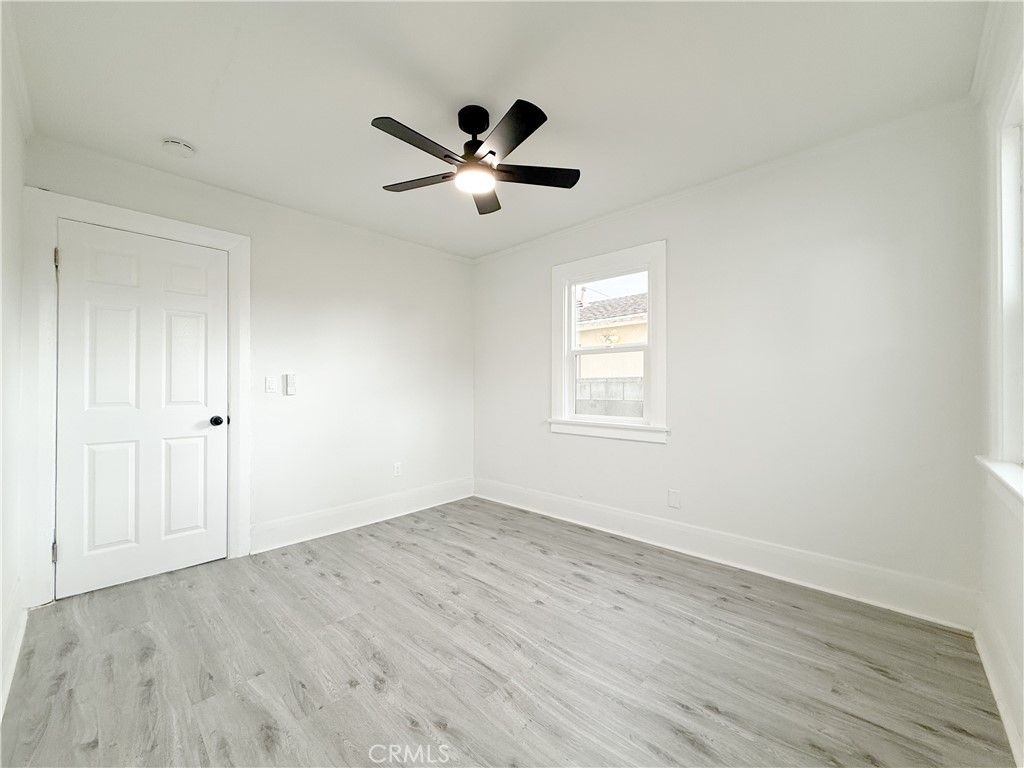 Image 13 of property listing at 2222 E 124th Street, Compton, CA 90222