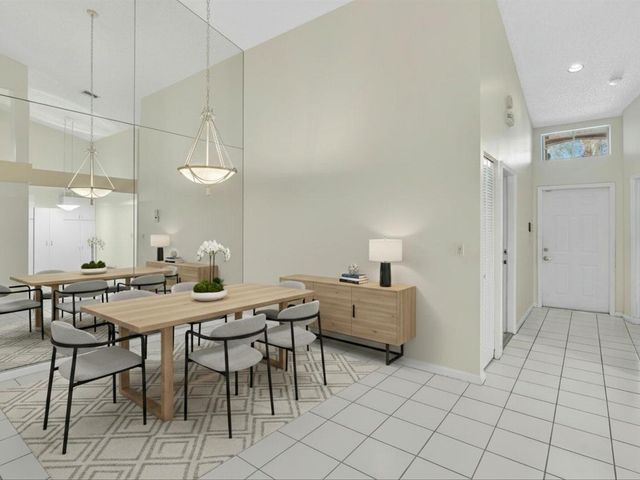 9165 Vineland Court Apt. C, Boca Raton, FL 33496