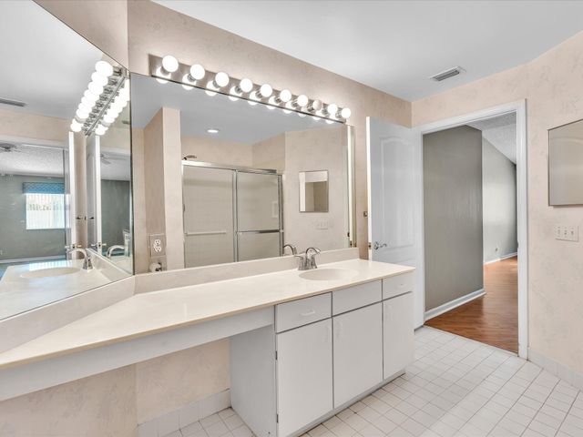 9165 Vineland Court Apt. C, Boca Raton, FL 33496