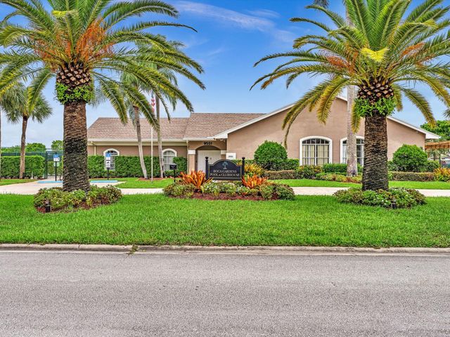 9165 Vineland Court Apt. C, Boca Raton, FL 33496