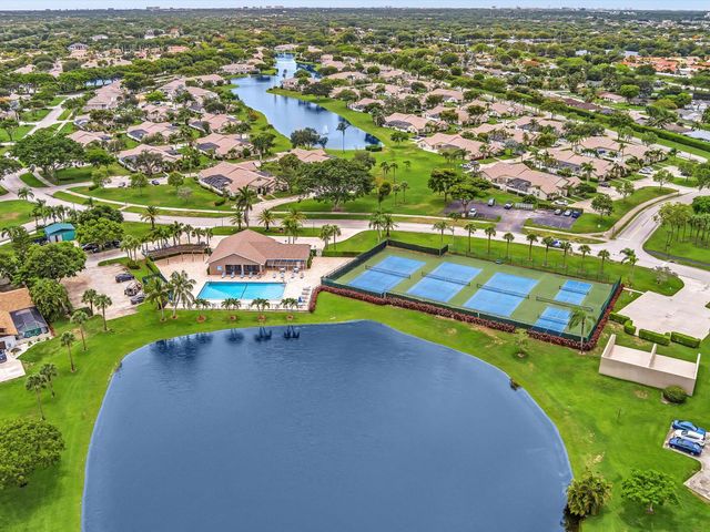 9165 Vineland Court Apt. C, Boca Raton, FL 33496