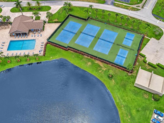 9165 Vineland Court Apt. C, Boca Raton, FL 33496