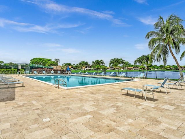 9165 Vineland Court Apt. C, Boca Raton, FL 33496