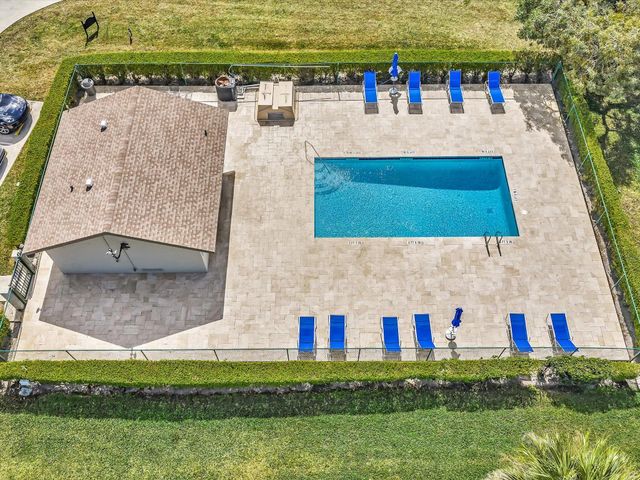 9165 Vineland Court Apt. C, Boca Raton, FL 33496