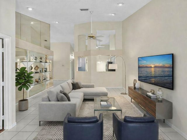 9165 Vineland Court Apt. C, Boca Raton, FL 33496