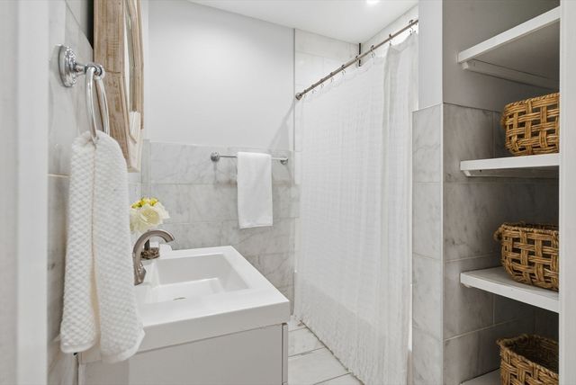 80 Marion St 2, Boston, MA 02128