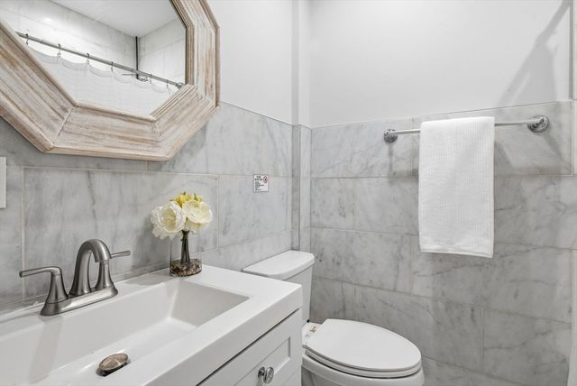 80 Marion St 2, Boston, MA 02128