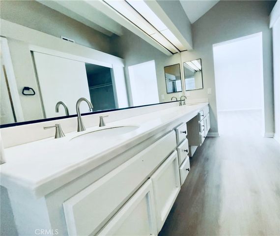 8 Davis, Irvine, CA 92620