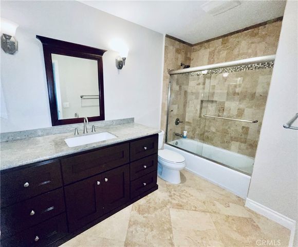 8 Davis, Irvine, CA 92620
