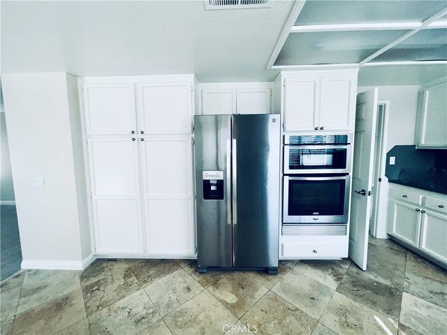 8 Davis, Irvine, CA 92620