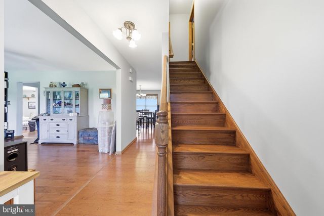 11841 ASHTON RD, Clear Spring, MD 21722