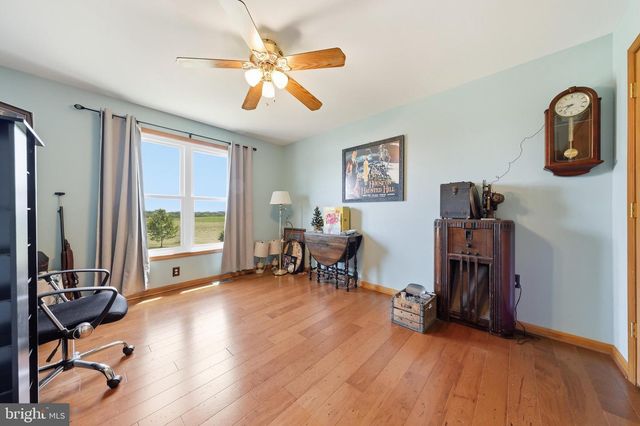 11841 ASHTON RD, Clear Spring, MD 21722