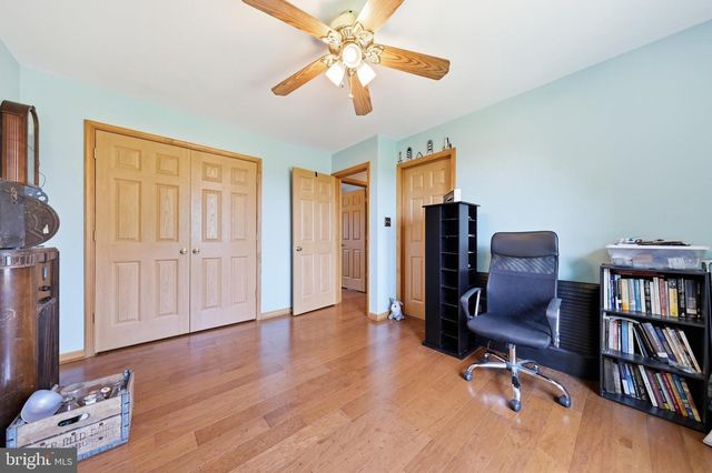 11841 ASHTON RD, Clear Spring, MD 21722
