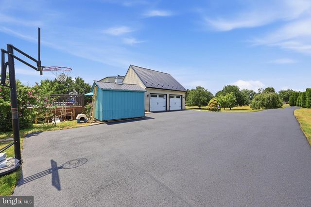 11841 ASHTON RD, Clear Spring, MD 21722