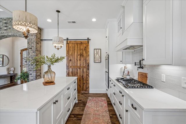 6035 FEATHERS CHAPEL DR, Somerville, TN 38068