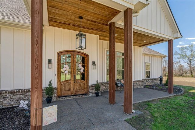 6035 FEATHERS CHAPEL DR, Somerville, TN 38068