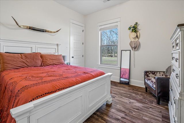 6035 FEATHERS CHAPEL DR, Somerville, TN 38068