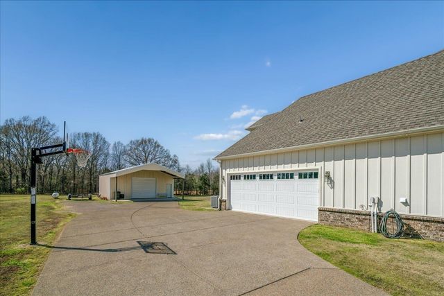 6035 FEATHERS CHAPEL DR, Somerville, TN 38068