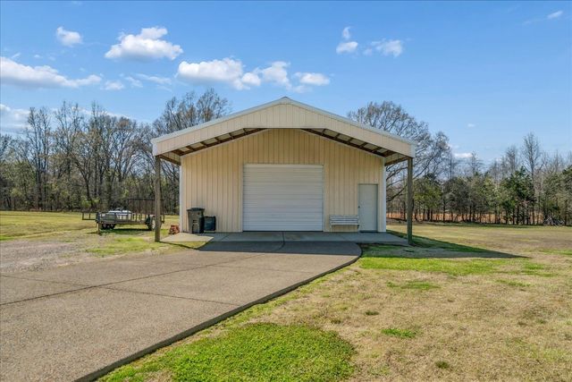 6035 FEATHERS CHAPEL DR, Somerville, TN 38068