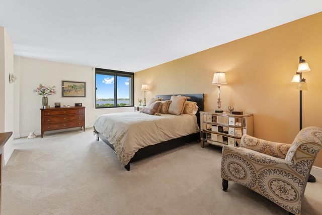 2480 PRESIDENTIAL Way 1603, West Palm Beach, FL 33401
