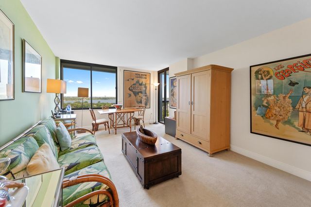 2480 PRESIDENTIAL Way 1603, West Palm Beach, FL 33401