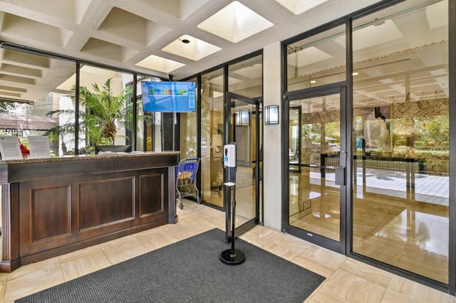 2480 PRESIDENTIAL Way 1603, West Palm Beach, FL 33401