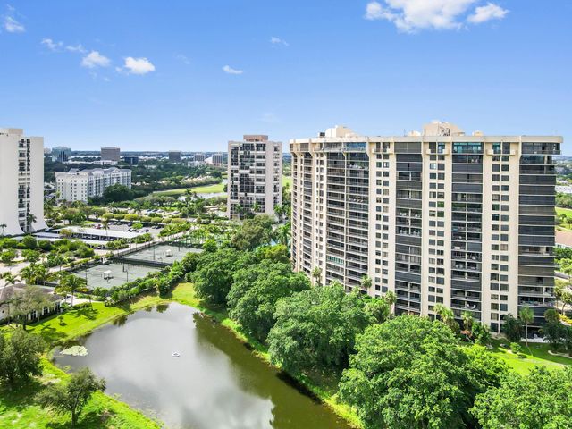 2480 PRESIDENTIAL Way 1603, West Palm Beach, FL 33401