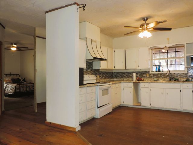 550 Chaparral Drive, Brownwood, TX 76801